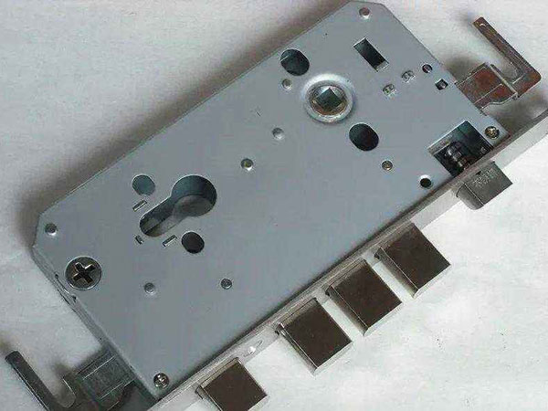 长兴24小时上门开锁公司